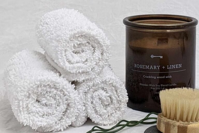 Maximizing Space: Tips for Organizing a Small Bathroom